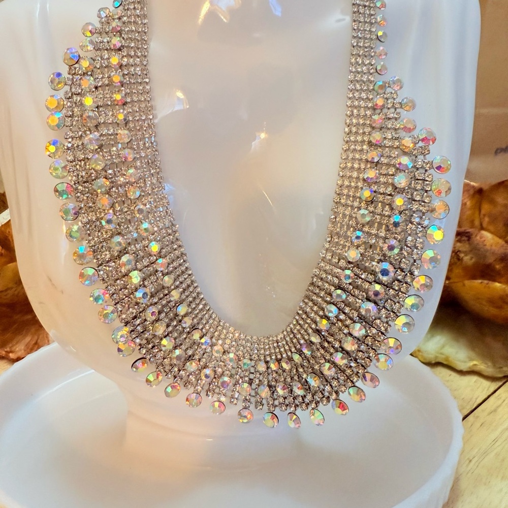 Natasha Rhinestone Bib
Statement Necklace